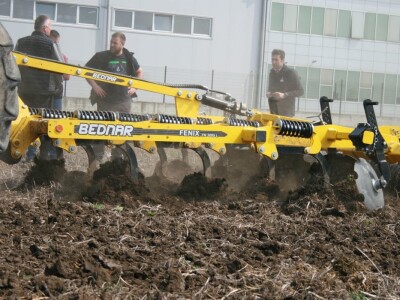 Agrostadt: Prezentacija u radu BEDNAR priključne mehanizacije