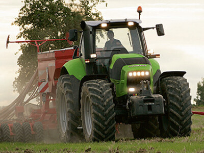 Traktor Deutz-Fahr Agrotron X