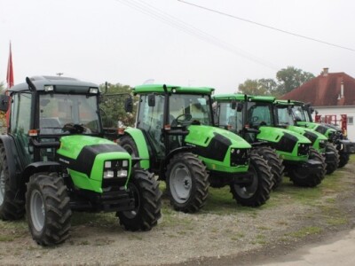 Deutz Fahr traktori Deutz Fahr traktori