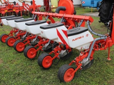 Kuhn Planter 3 sijačica Kuhn Planter 3 sijačica