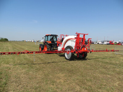 Vučena prskalica AGS 2000 EN HV Vučena prskalica AGS 2000 EN HV