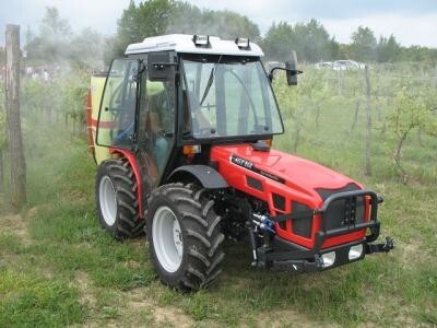 Traktor Agromehanika AGT 850/860 NR