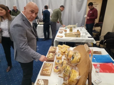Aida Kadrić: Za dobar sir treba kvalitetno mlijeko i jedna posuda
