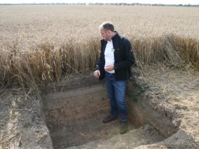 Prikaz "razbijanja" plužnog tabana