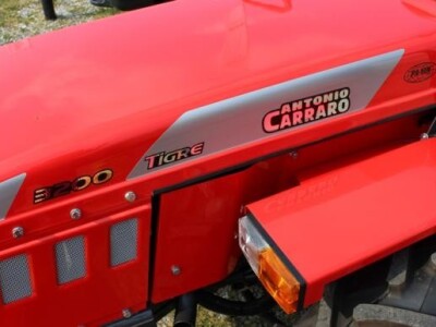 Traktor Antonio Carraro Tigre