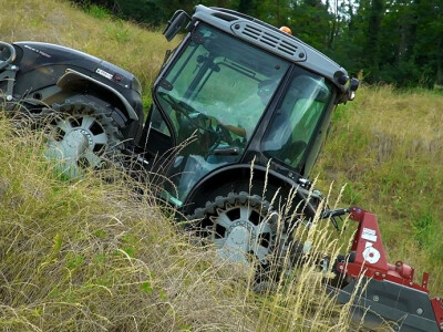 Antonio Carraro Mach 4