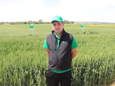 Antonio Peršinović, mladi poljoprivrednik iz Virja Antonio Peršinović, mladi poljoprivrednik iz Virja