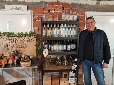Arambašić voćne rakije