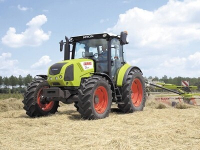 CLAAS Arion 460