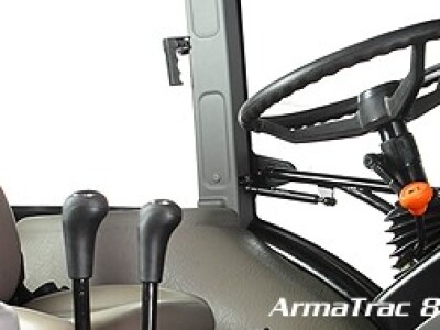 Traktor ArmaTrac 854e
