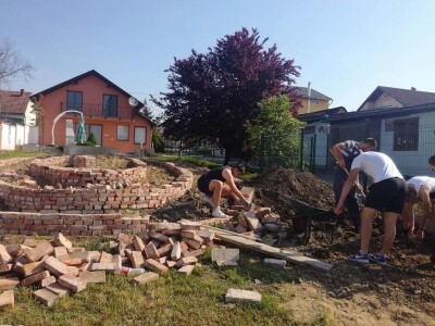 Aromatični spiralni vrrtovi