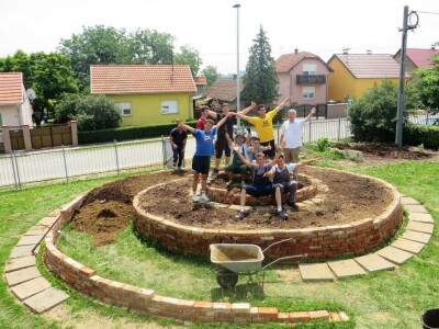 Aromatični spiralni vrrtovi