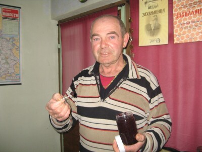 Aroniju treba pod presom samleti