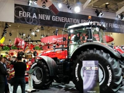 Massey Ferguson 8737 Massey Ferguson 8737