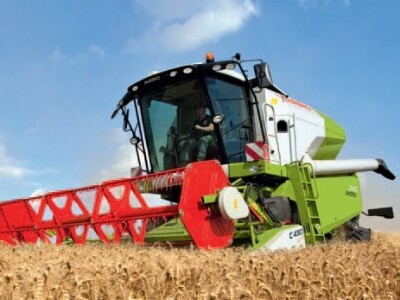 Kombajn Claas Avero 240/160