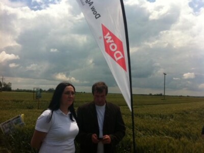 Promotorica Andrea Mirković i domaćin zadruge "Otok", Filip Filipović