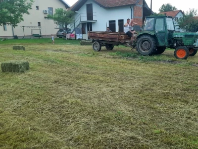 Baliranje sijena - juni 2022