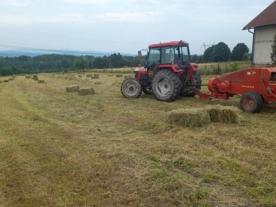 Baliranje sijena - juni 2022
