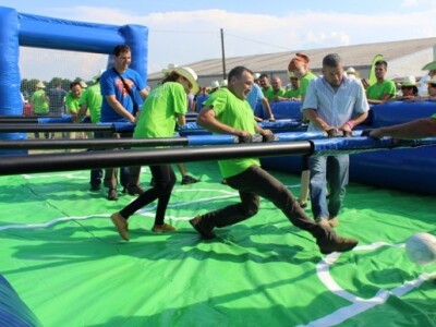 Ljudski stolni nogoš!