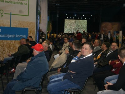 Bayer farm progress show