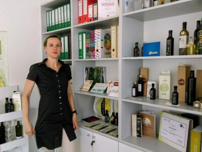 BBOil - prvoklasna ekološka hladno prešana ulja BBOil - prvoklasna ekološka hladno prešana ulja