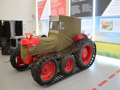 Beauvais Massey Ferguson prezentacija