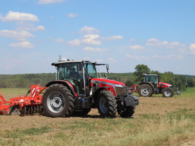 Beauvais Massey Ferguson prezentacija