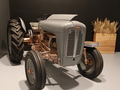 Beauvais Massey Ferguson prezentacija