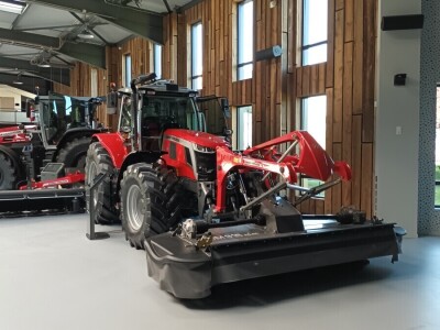Beauvais Massey Ferguson prezentacija