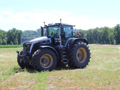 Beauvais Massey Ferguson prezentacija