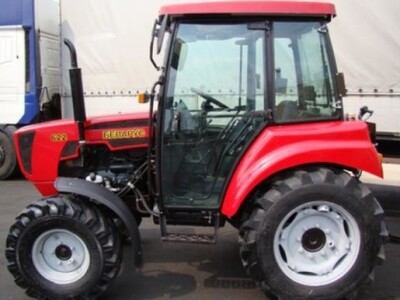 Traktor Belarus 600