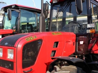 Traktor Belarus 1000