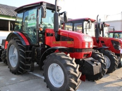 Traktor Belarus 1000