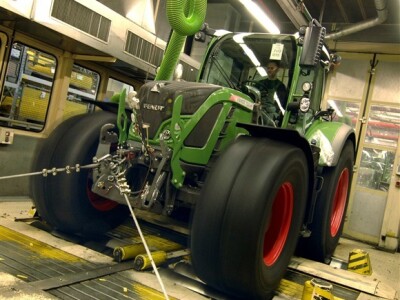 Tvornica traktora Fendt - linija za sastavljanje traktora