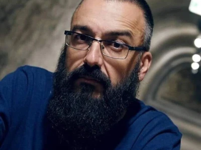 Bend - Opičena poljoprivredna glazba