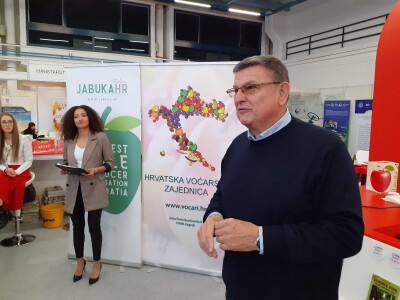 Berba jabuka Berba jabuka