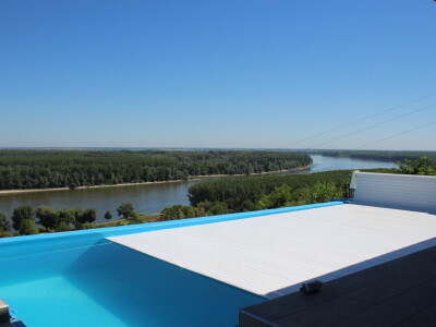 Berba marelica i stabla maslina na Poljoprivrednom obrtu Škobić