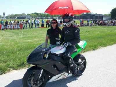 Dino u vrijeme dok se natjecao na mototrkama