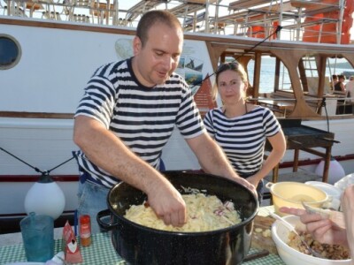 Nema čega nije bilo na 10. Biogradskom stolu