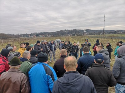BIOinput predavanje i pokazna rezidba lijeske