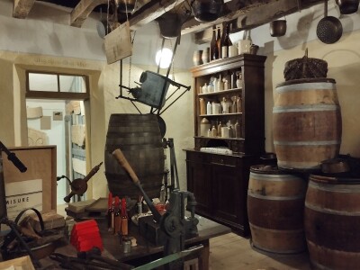 Biska i muzej u Humu