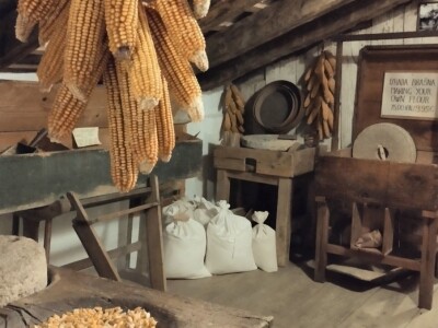 Biska i muzej u Humu