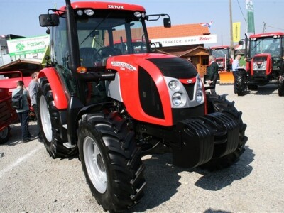 Zetor traktori