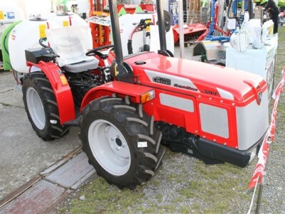 Antonio Carraro traktori