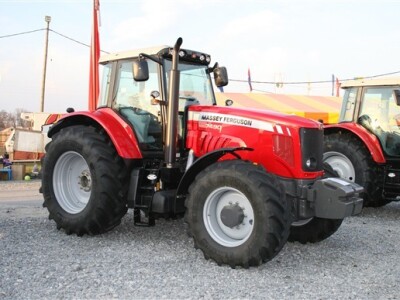 Massey Ferguson traktori