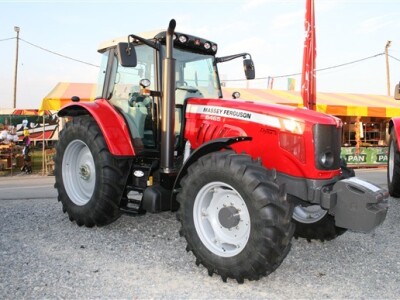 Massey Ferguson traktori