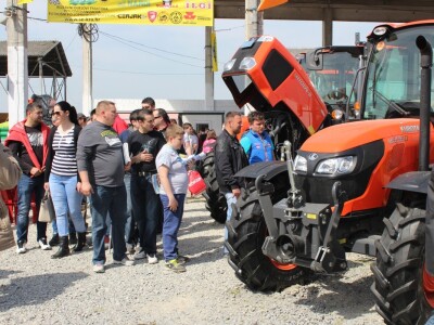 Kubote pod velikim interesom