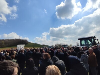 Blagoslov traktora na Strugači