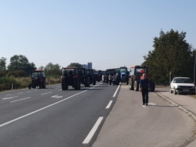 Blokirana granica u Orašju