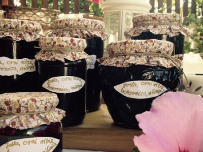 Punica radi džemove &quot;za po doma&quot;